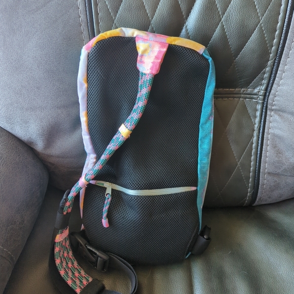 Kavu Switch Slinger - Picture 2 of 4